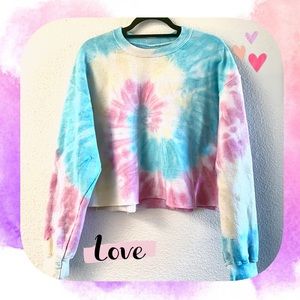 ✨SOLD✨Cropped Tie Dye Crew Neck